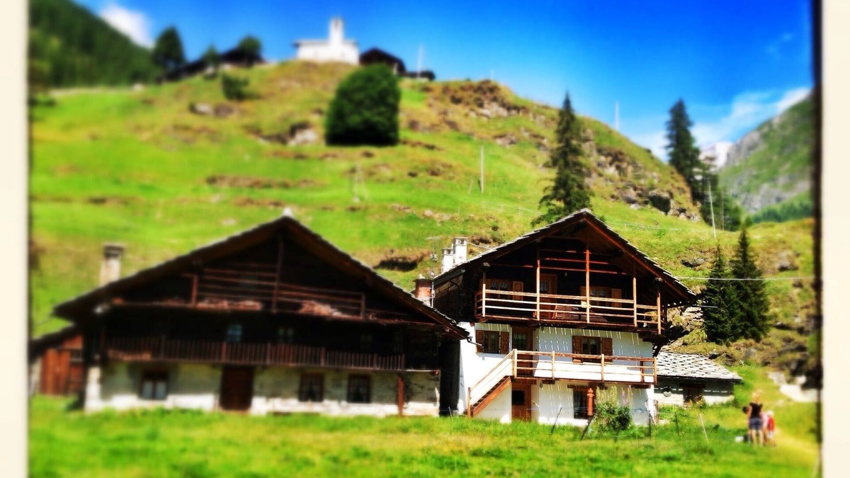 Gressoney-la-Trinite Apartment | Mountain house at the foot of Monte Rosa.