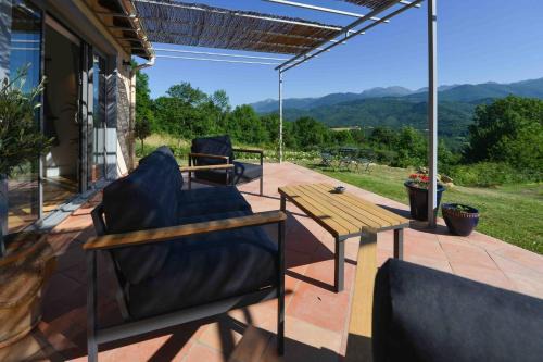 Roquefixade House | Mountain Hikers Luxury Retreat in Roquefixade