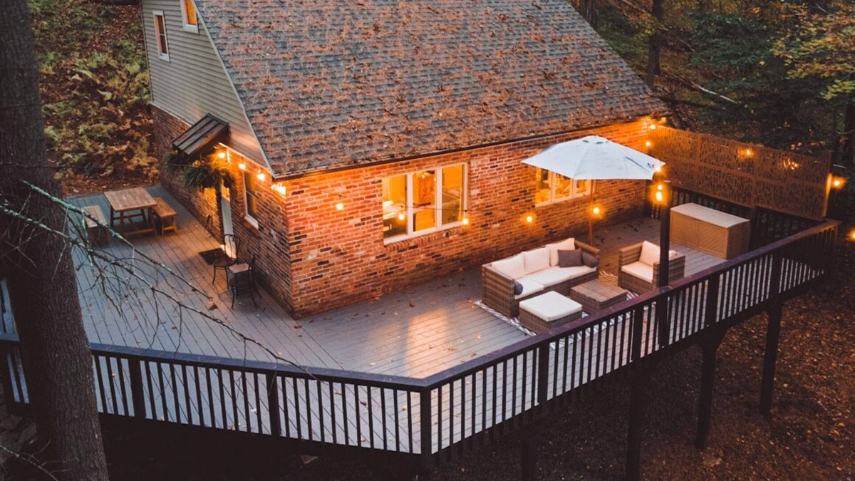 Bushkill House | Mountain home close to hiking trails and waterfalls