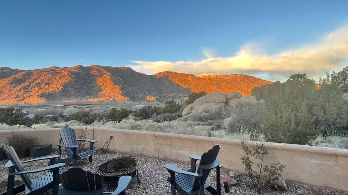 Zuzax House | Mountain house 18 minutes from ABQ airport