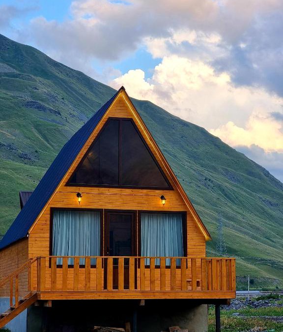 Ach'khoti Ski Chalet | Mountain hut in Kazbegi