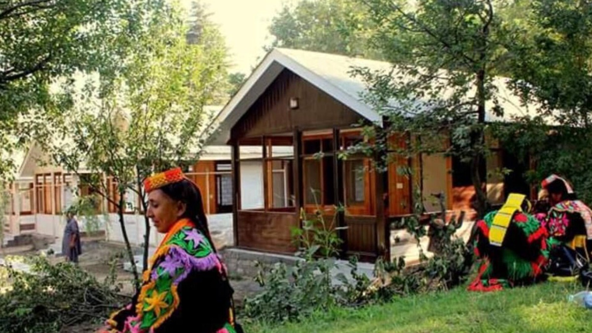 Chitral Hotel | Mountain Inn Hotel Chitral