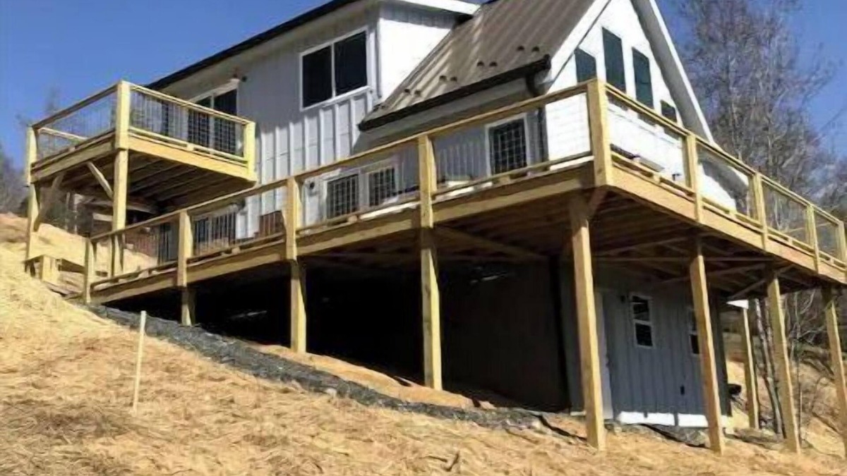 Fleetwood House | Mountain Jubilee