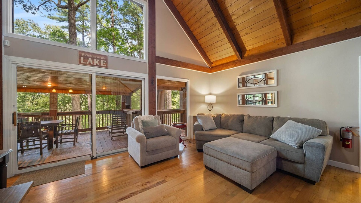 Wilkesboro House | Mountain Lake Retreat With Rustic Elegance