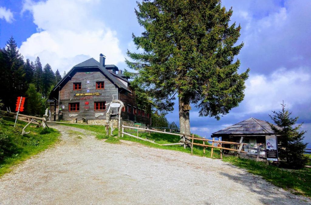 Vidrga Cabin | Mountain Lodge Smrekovc