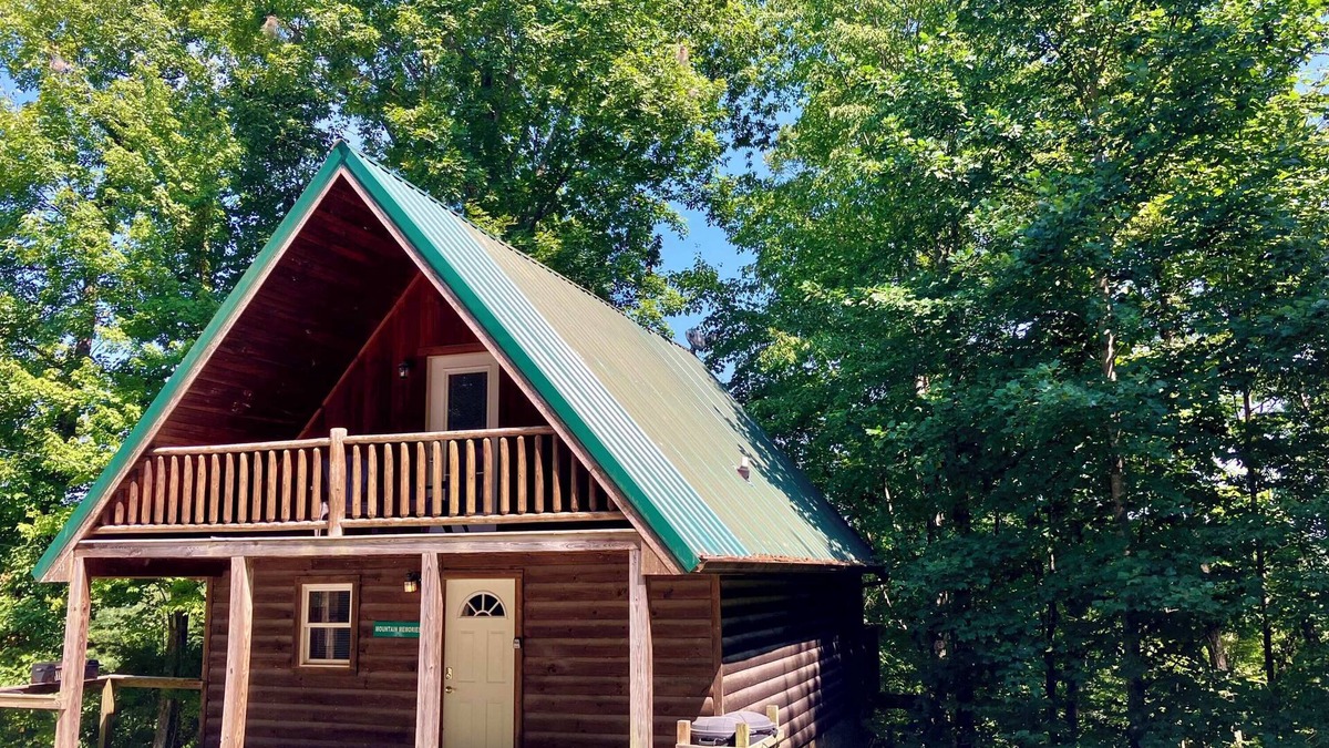 Slade Cabin | Mountain Memories | RRG |
