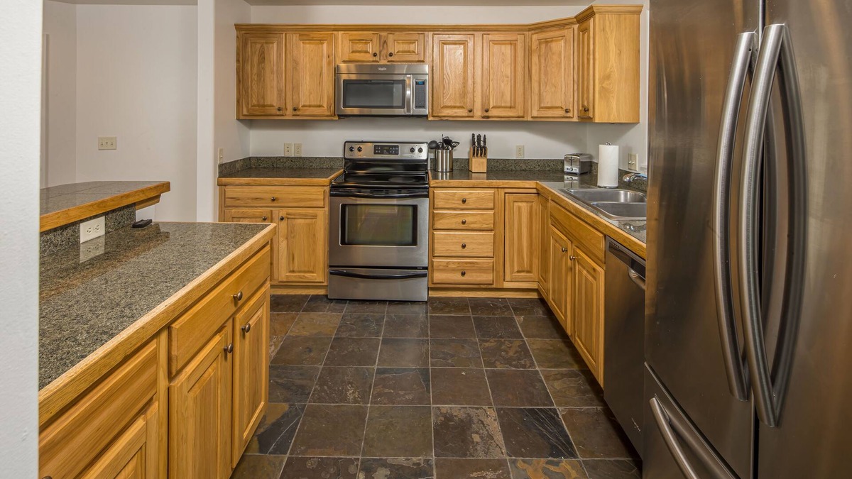 Big Sky House | Mountain Modern 3-Bedroom Townhome Retreat