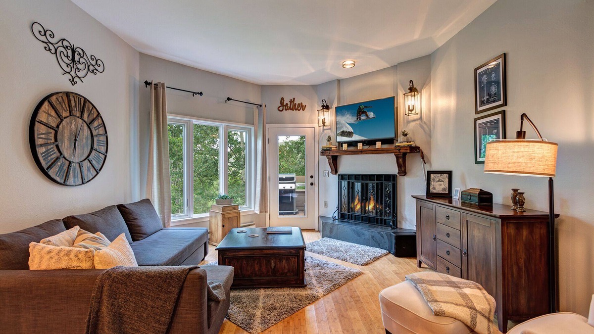 Eagle-Vail Condo | Mountain Modern Condo on EagleVail Golf Course near Vail and Beaver Creek
