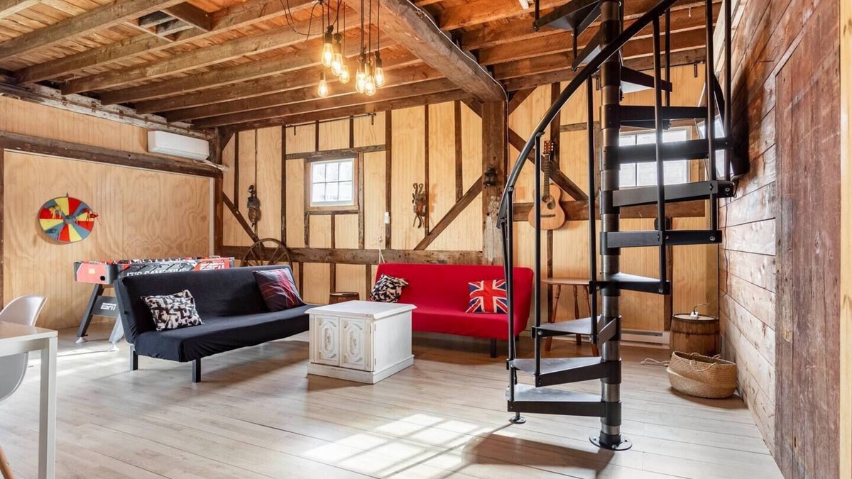 West Kill House | Mountain Paradise: Newly Renovated House with Stunning Views, Hiking, Creek!