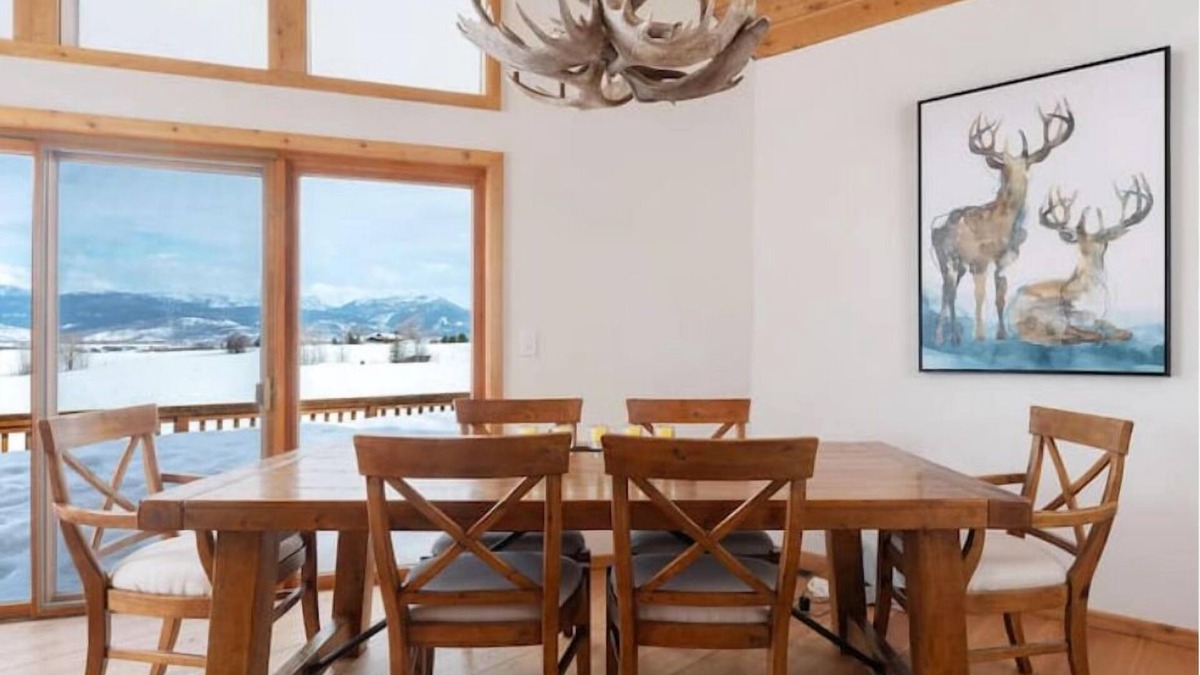 Victor Apartment | Mountain Retreat Sleeps 10