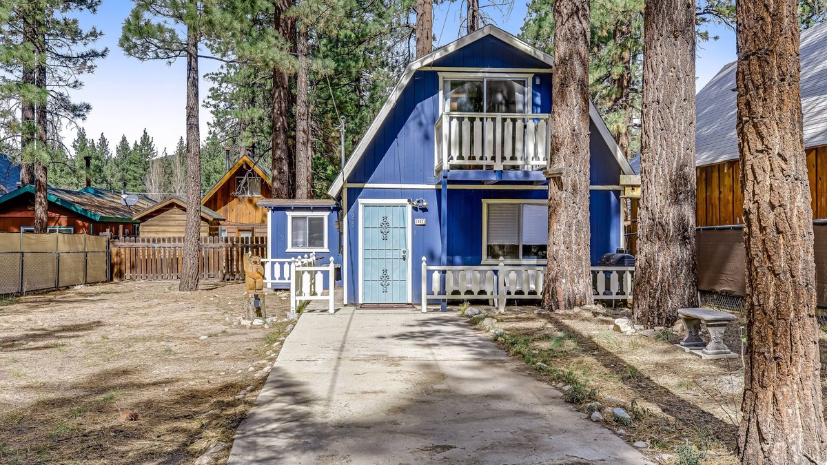 Big Bear City House | Mountain retreat with fireplace, foosball, & dog-friendly yard - near village