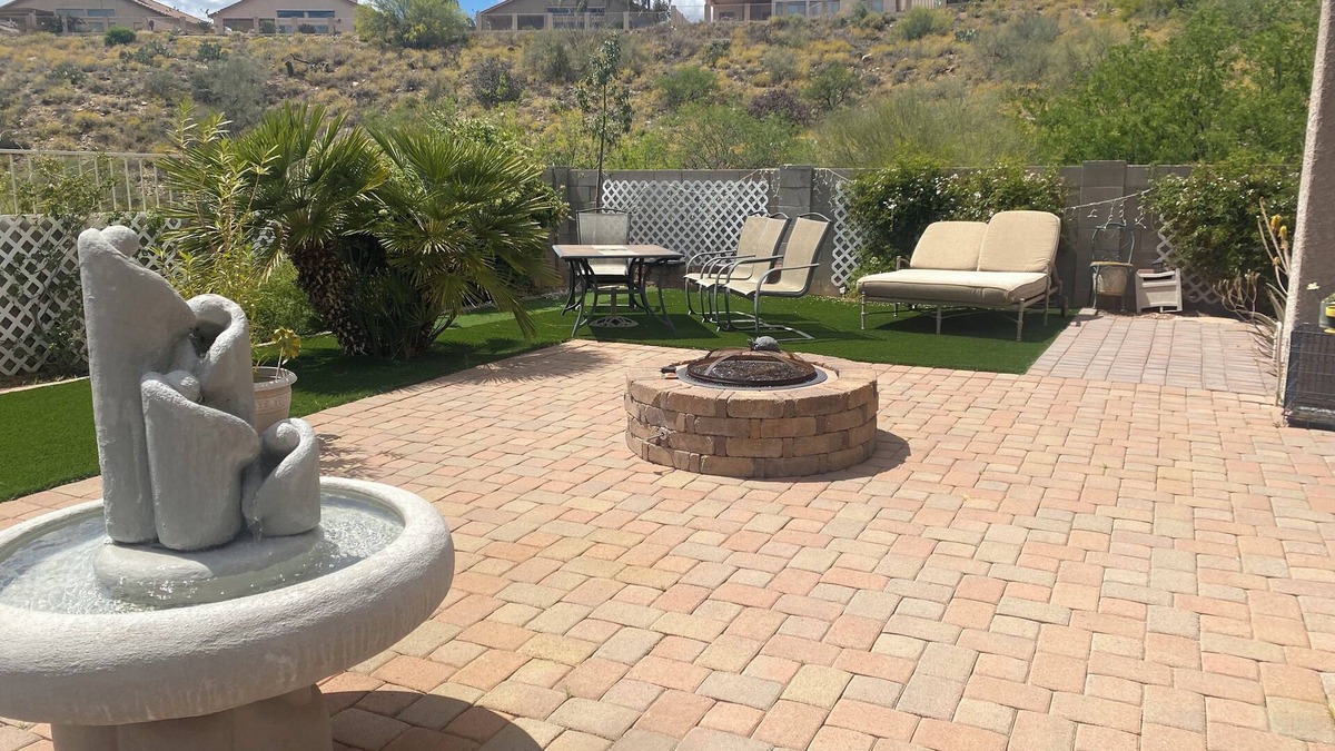 Tucson House | Mountain Shadow Peaceful Hill Retreat