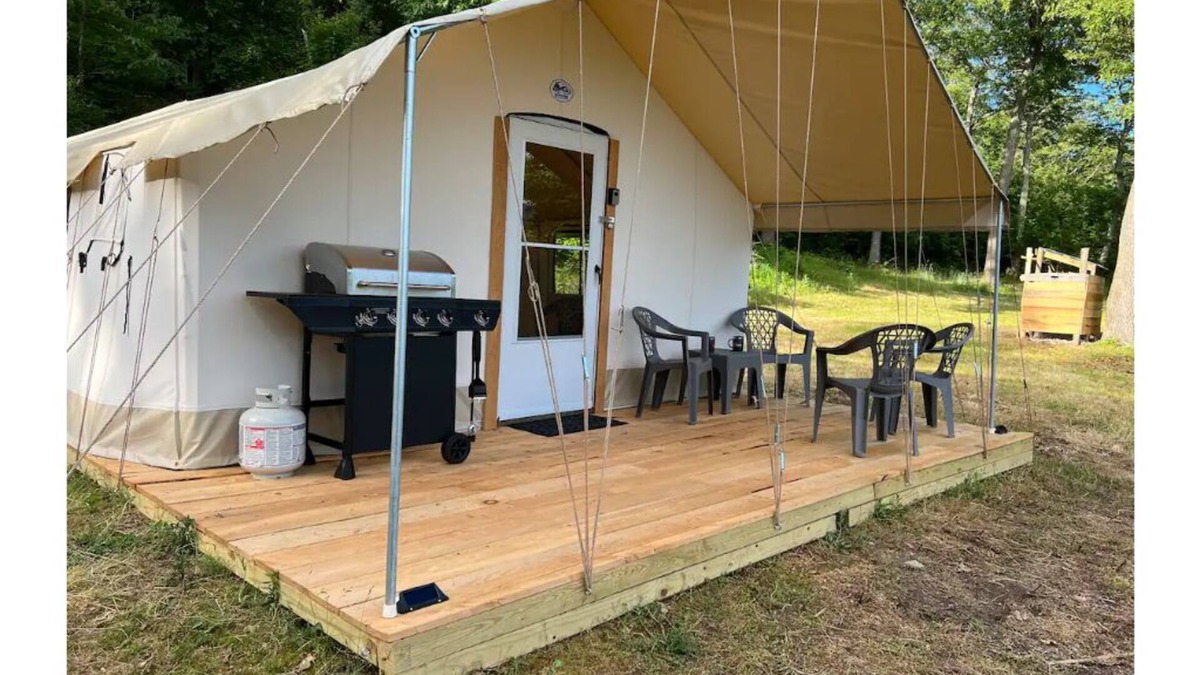 Knoxville Apartment | Mountain Top Glamping with a Priceless View!