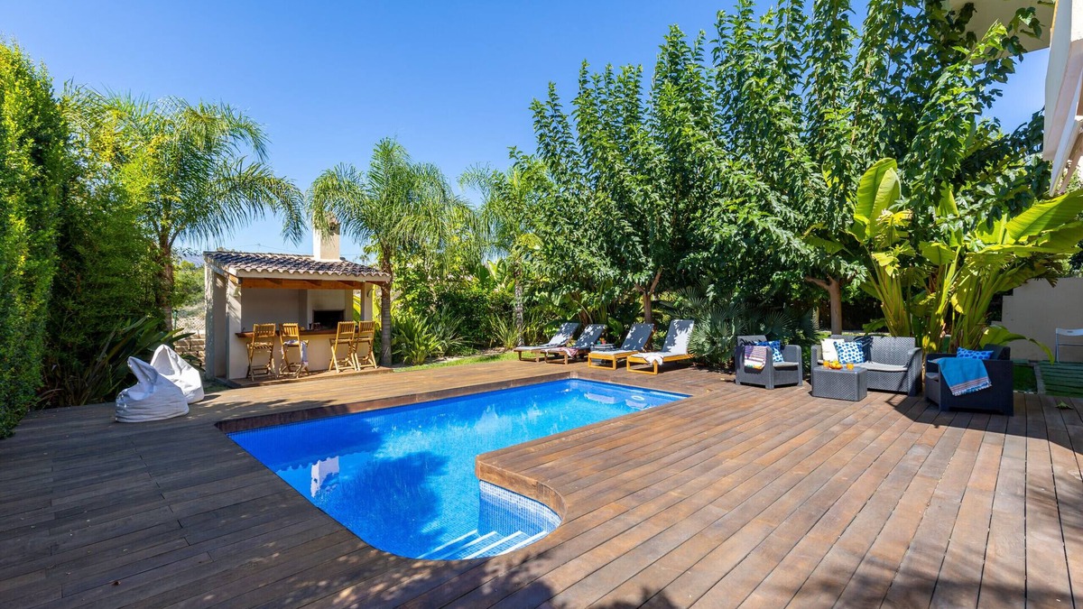Busot Villa | Mountain Trails by Fidalsa