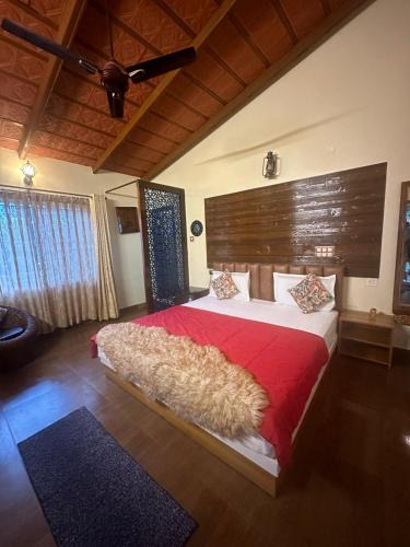 Huliyarahalli House | Mountain valley Resort