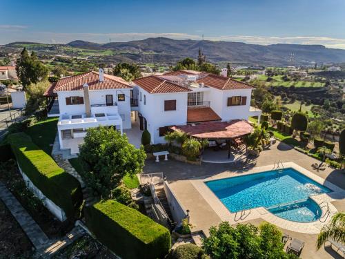 Choirokoitia Villa | Mountain view 6 bed mansion with Private Padel Court, Pool & Gym
