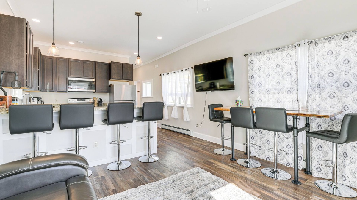 Anaconda Cottage | Mountain-View Anaconda Home w/Gas Grill!