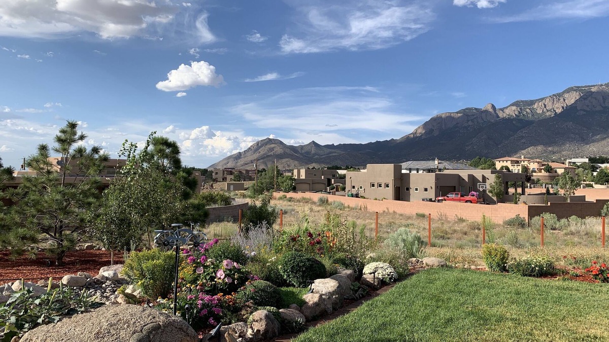 North Albuquerque Acres House | Mountain View Casita
