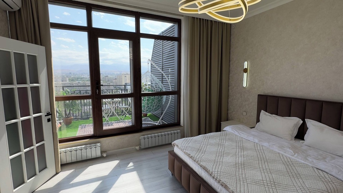 Sverdlov District Apartment | Mountain view, city view, nice terrace, 5 min walking from malls, security 24/7