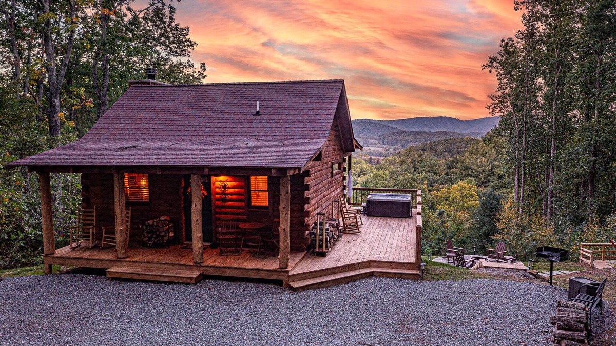 Stanardsville House | Mountain View Hideaway | 1 Bed, 1 Bath