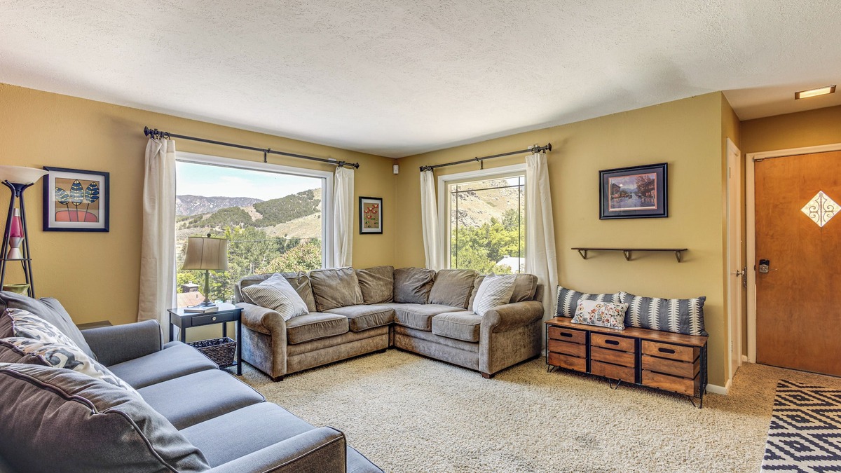 Lava Hot Springs House | Mountain Views: Walkable Lava Hot Springs Home!