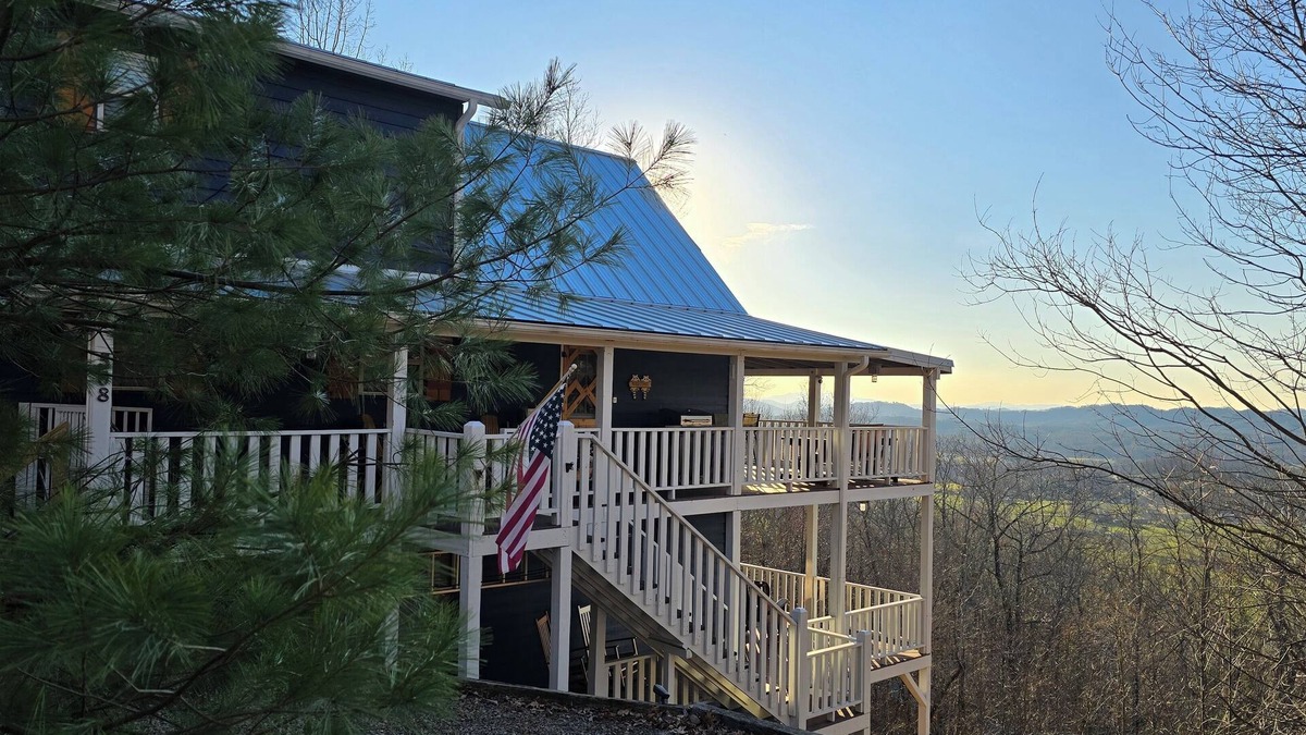 Murphy House | Mountain Views- Appalachian Mtns/Smokies. Waterfalls, trails, casino nearby!
