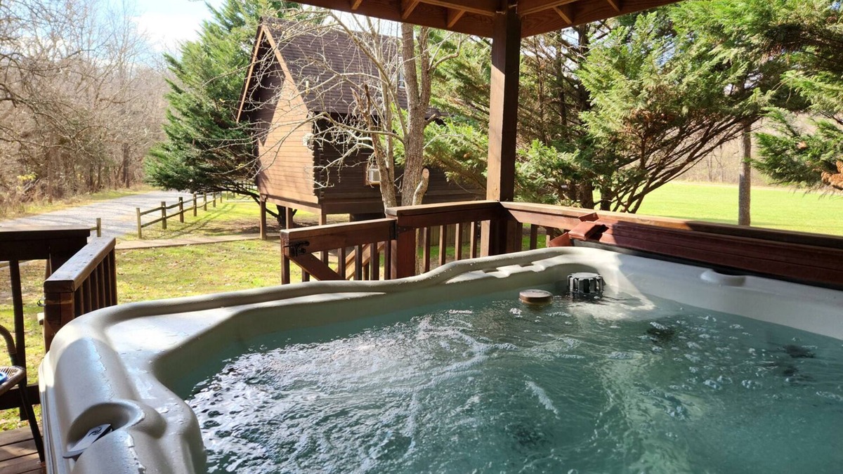 Rileyville Cabin | Mountain Views, River Frontage & HotTub + Country!