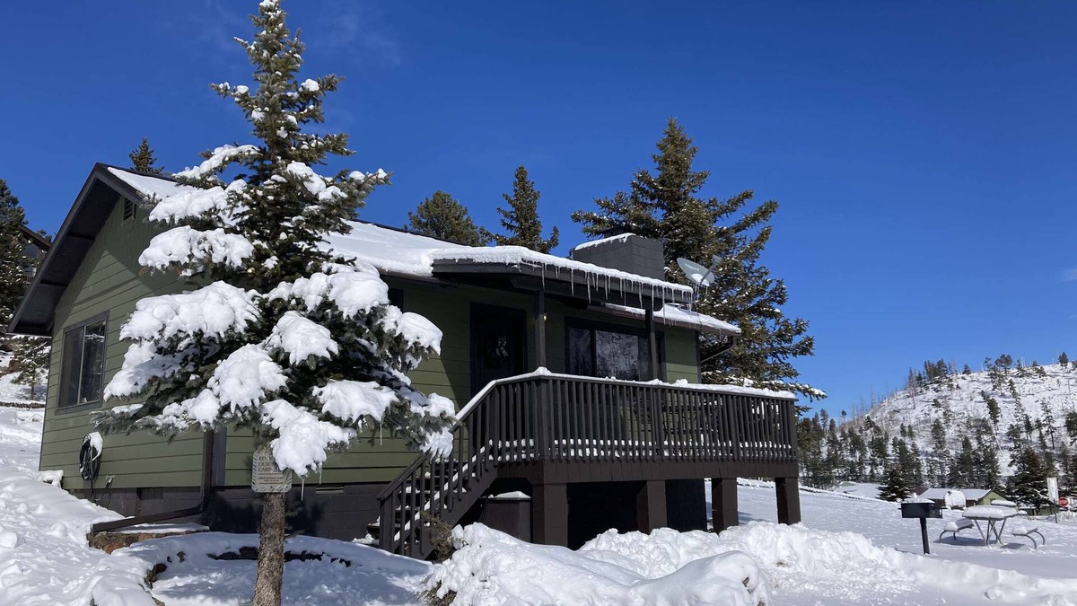 Greer Cabin | Mountain Vista Summar