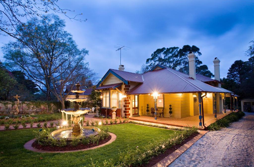 Leura House | Mountain Whispers Varenna Luxury