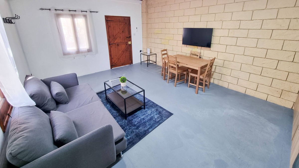 Agios Theodoros Apartment | Mountains Retreat Rooms & Suites Apt.4