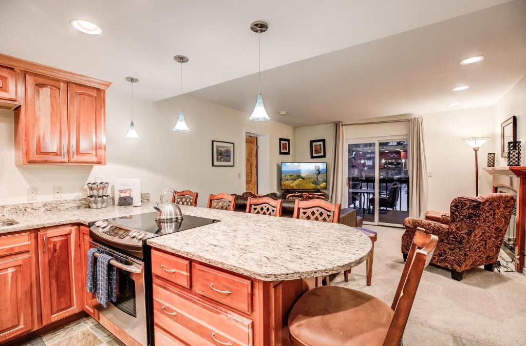 Frisco House | Mountainside Pineview Condo Cozy Frisco Retreat