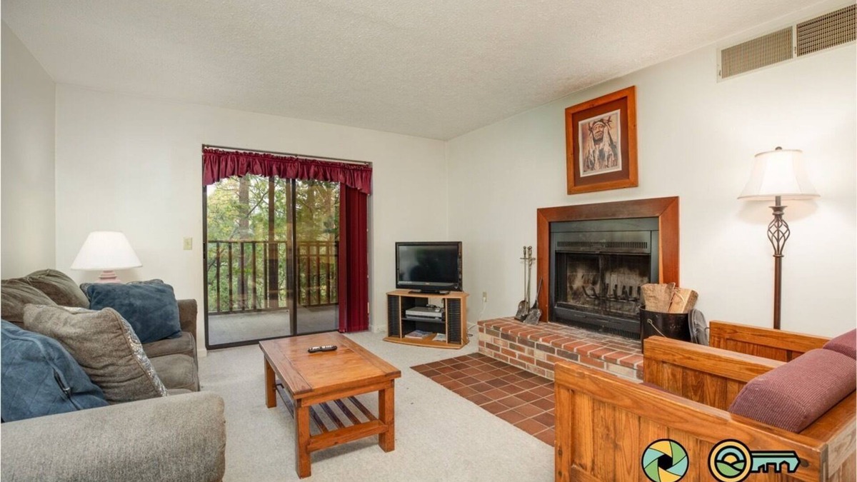 Basye Condo | Mountainside Retreat Condo (#2-202) | Ground-level | Quiet & secluded