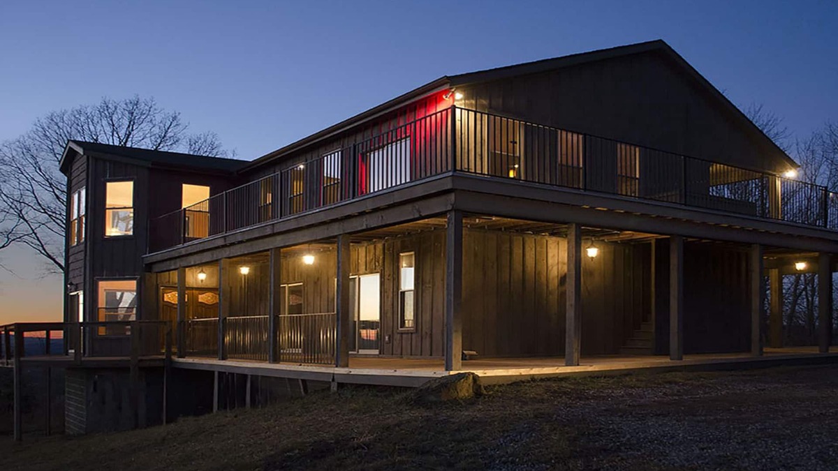 Lerona House | Mountaintop 7 Bedroom Home - Small/Micro Weddings, Family and Friend Stays