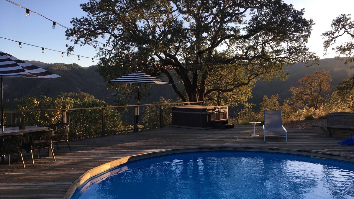Ukiah House | Mountaintop open home living-pool, hot tub & views!