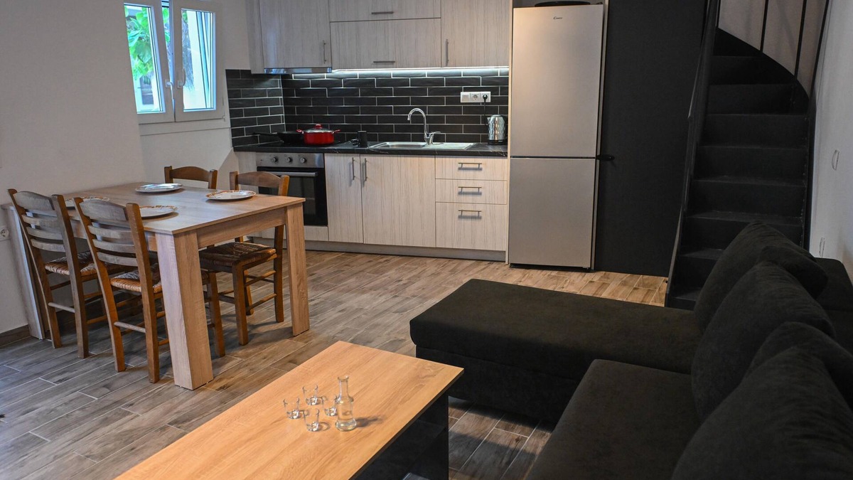 Kroustas House | Mournia Apartment