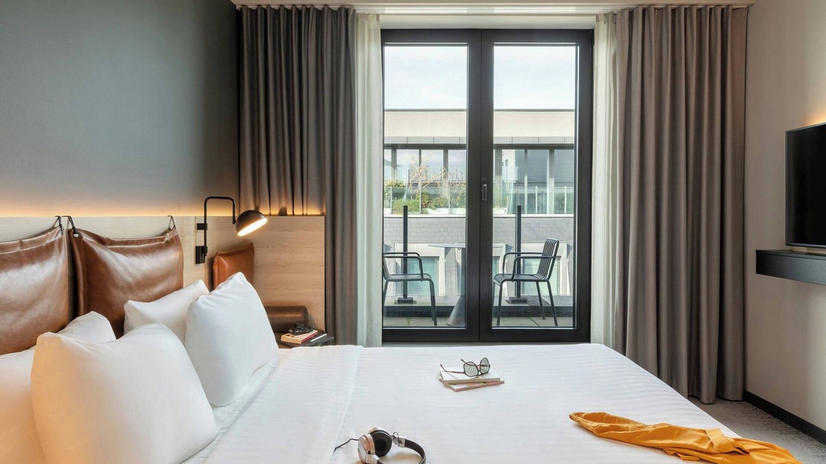 Postel Hotel | Moxy Brussels City Center