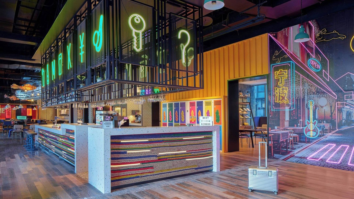 Jiangbei District Hotel | Moxy Ningbo Old Bund