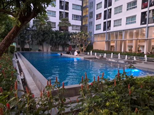 Sai Ma Apartment | MRT SaiMa D condo monthly rent