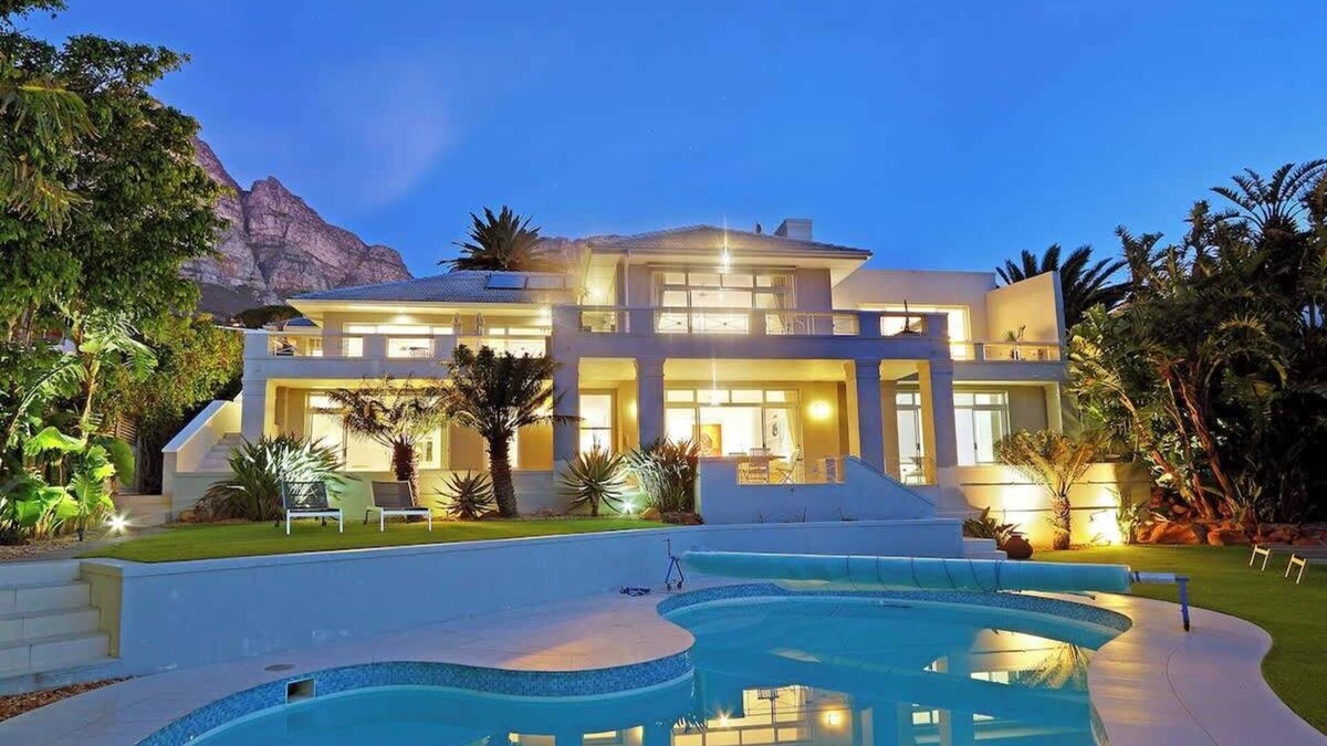 Camps Bay Villa | Msangasanga - Superb family Villa in Camps Bay