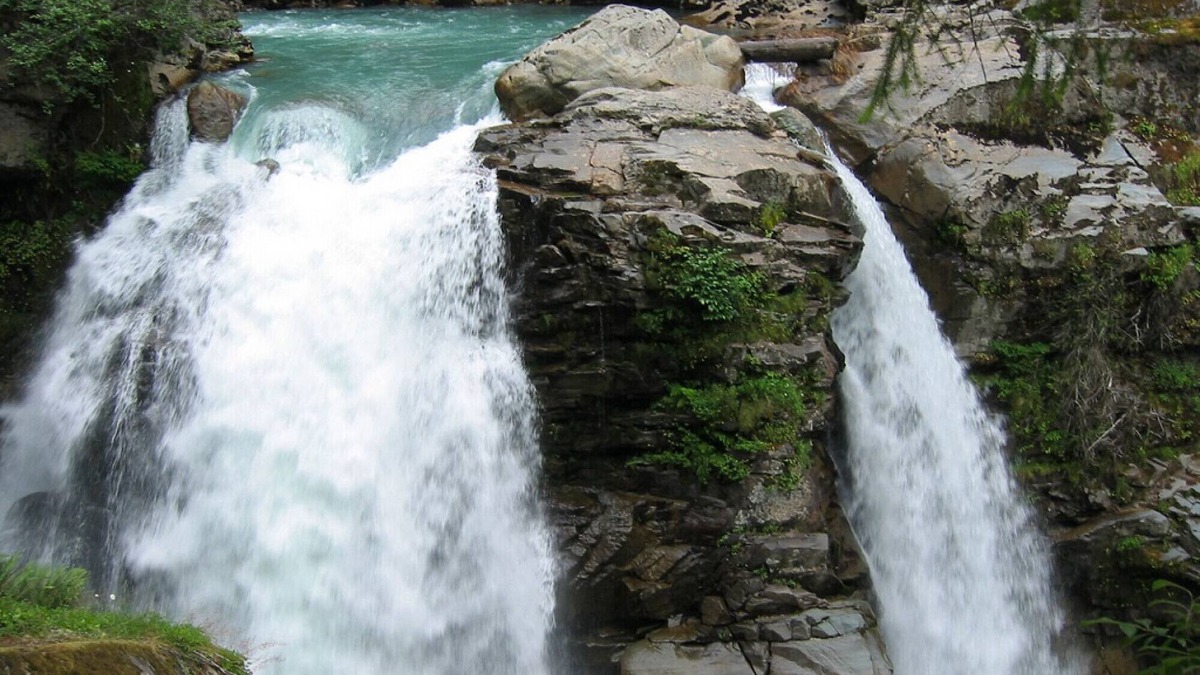 Maple Falls House | Mt. Baker Lodging Cabin 72 - Sleeps 2!