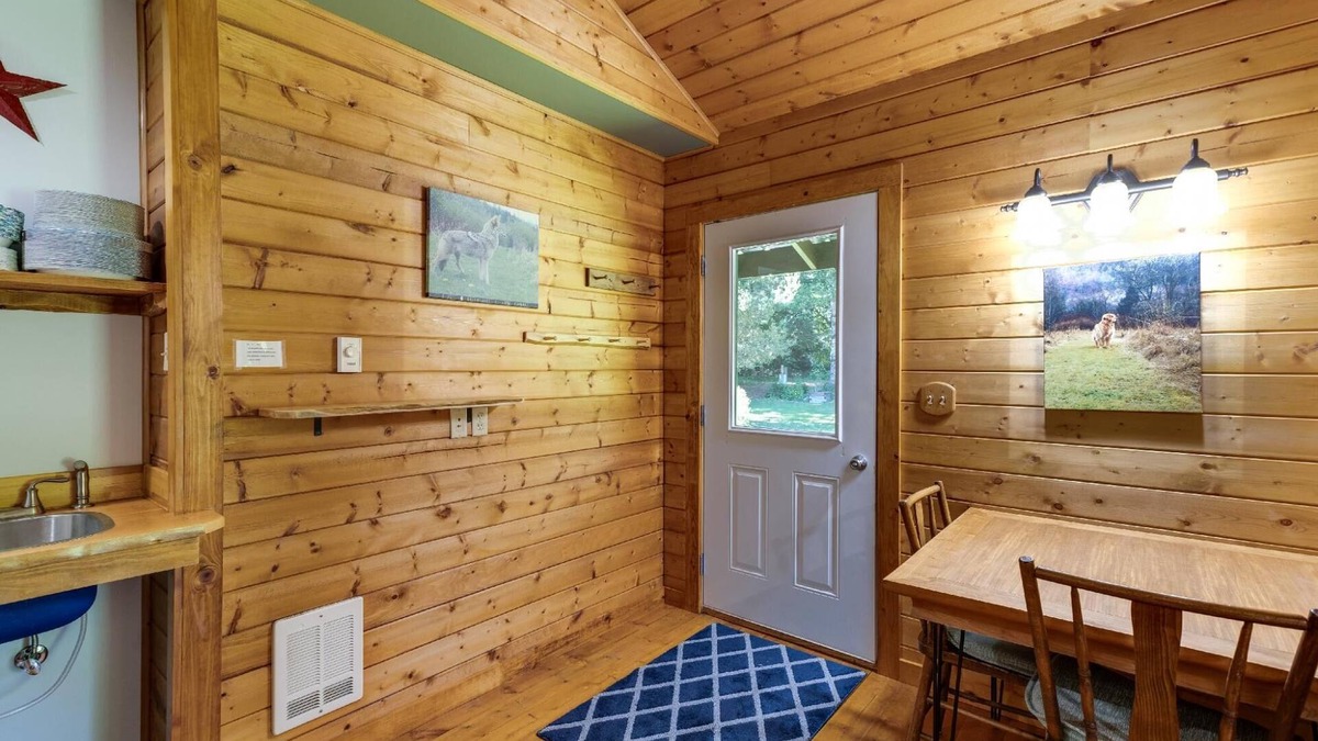 Maple Falls House | Mt. Baker Lodging Cabin 71 – SLEEPS 4!