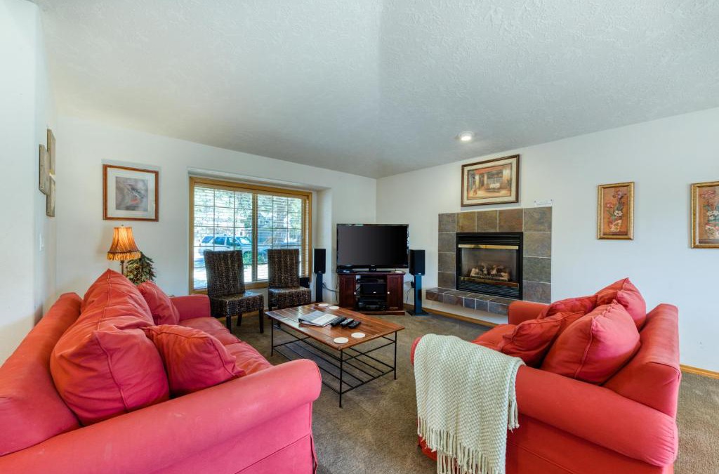 Deer Park House | Mt Rainier Lane 07 | Discover Sunriver