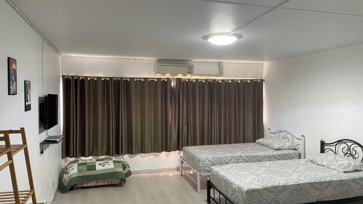 Ban Mai Apartment | Muangthong C3, C4 near Impact by Anna