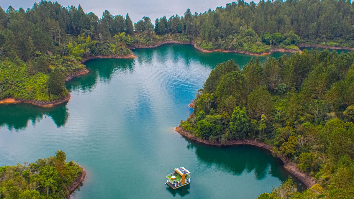 El Penol Boat Rental | Mucho más que un hotel y un bote. Somos una experiencia de libertad .