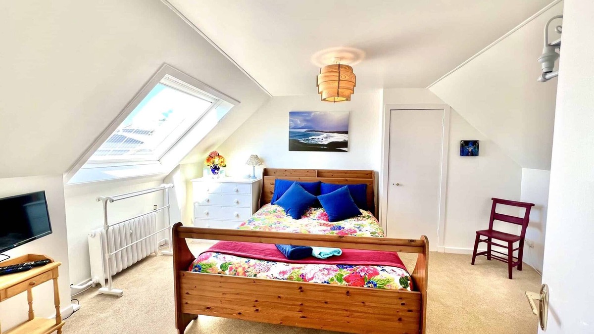 Knockaird Cottage | Muirneag @ The Decca, Self-catering cottage, minutes from beach
