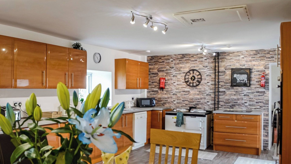 Cronberry Cottage | Muirston Farmhouse - UK44977
