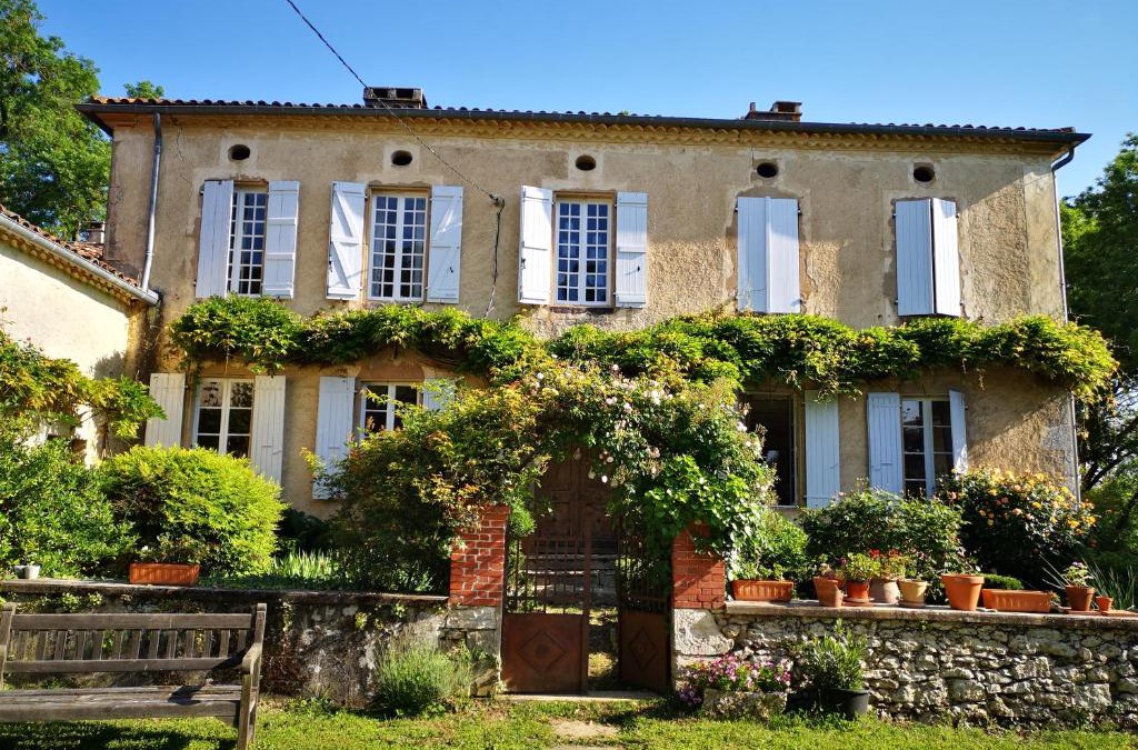 Lagardere Bed & Breakfast | Mulé, Route du Mulé