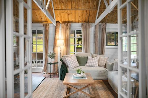 Blakiston House | Mulberry Cottage