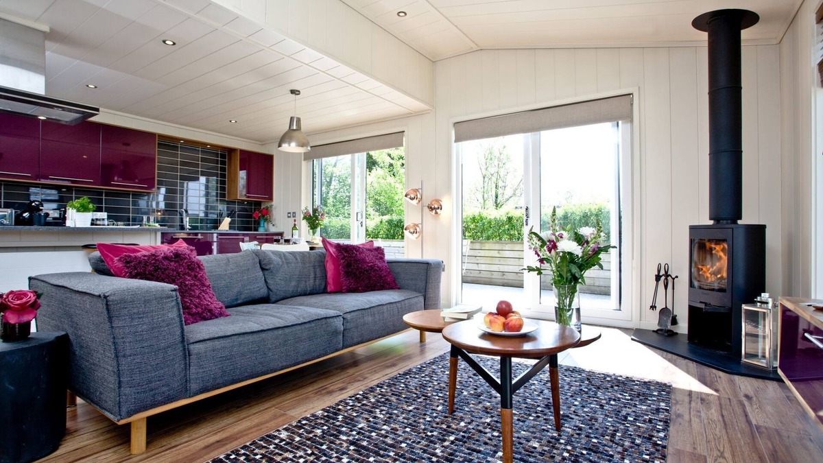 Cheddar Cabin | Mulberry Lodge, Strawberryfield Park