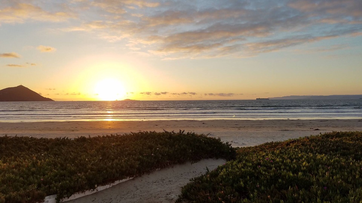 Zona Centro House | Multi Family Beach House w Guest House-Toys&WiFi (Casa Kennedy)